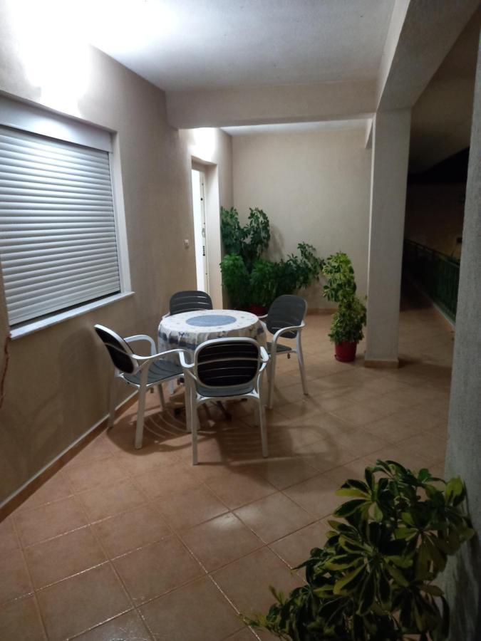 Villa Cerpja Kamez Bagian luar foto
